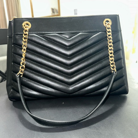 Whitney Medium Quilted Tote Bag - Picture 3 of 13